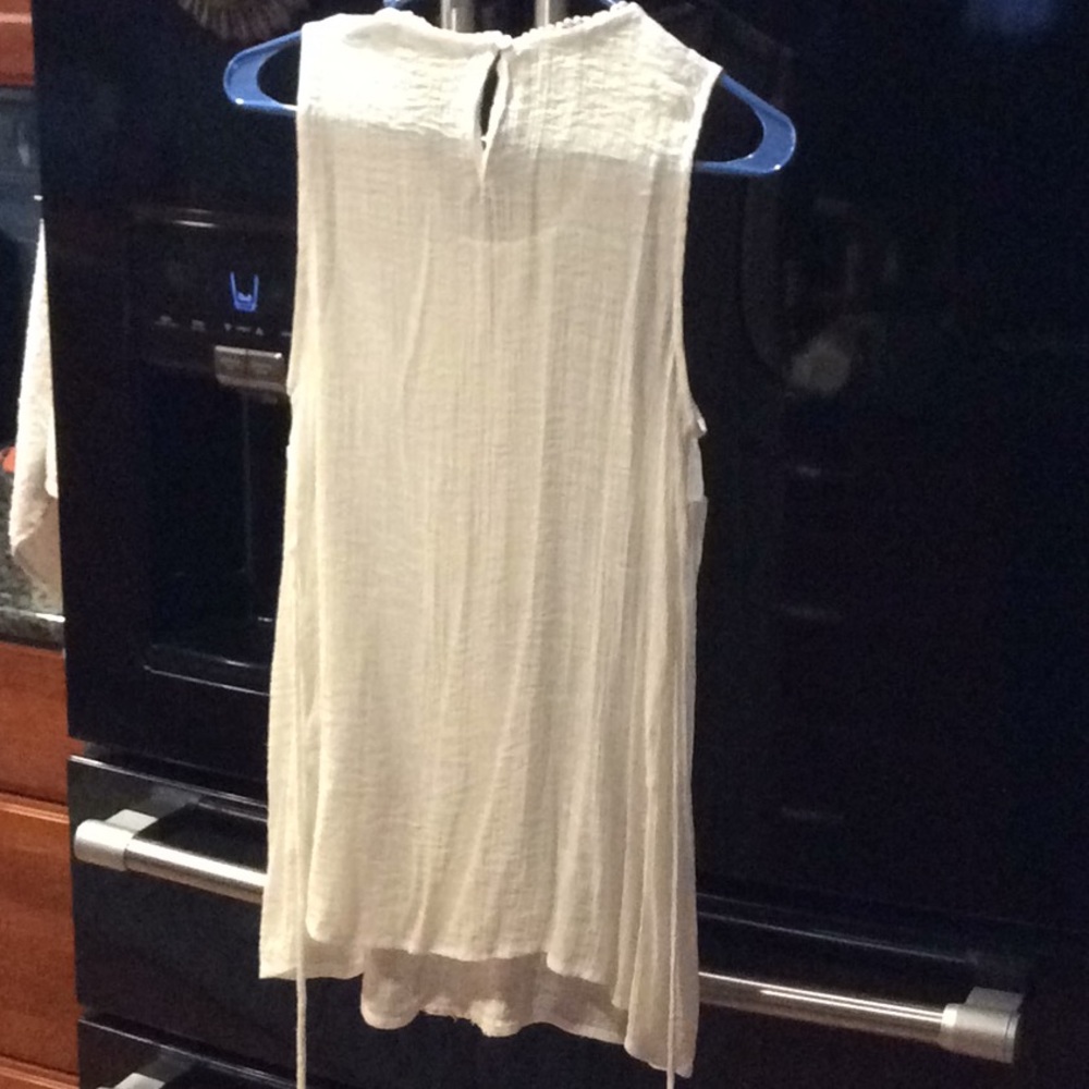 Gauze Maternity Top - Picture 2 of 2